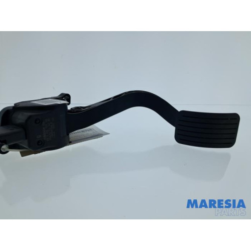 Citroen - Berlingo - Accelerator pedal