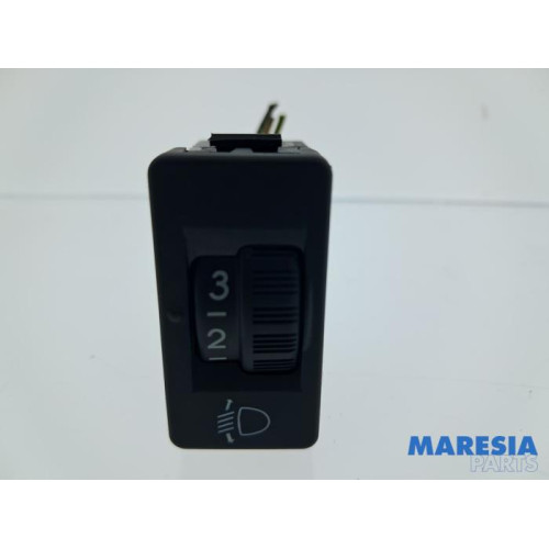 Citroen - Berlingo - AIH headlight switch