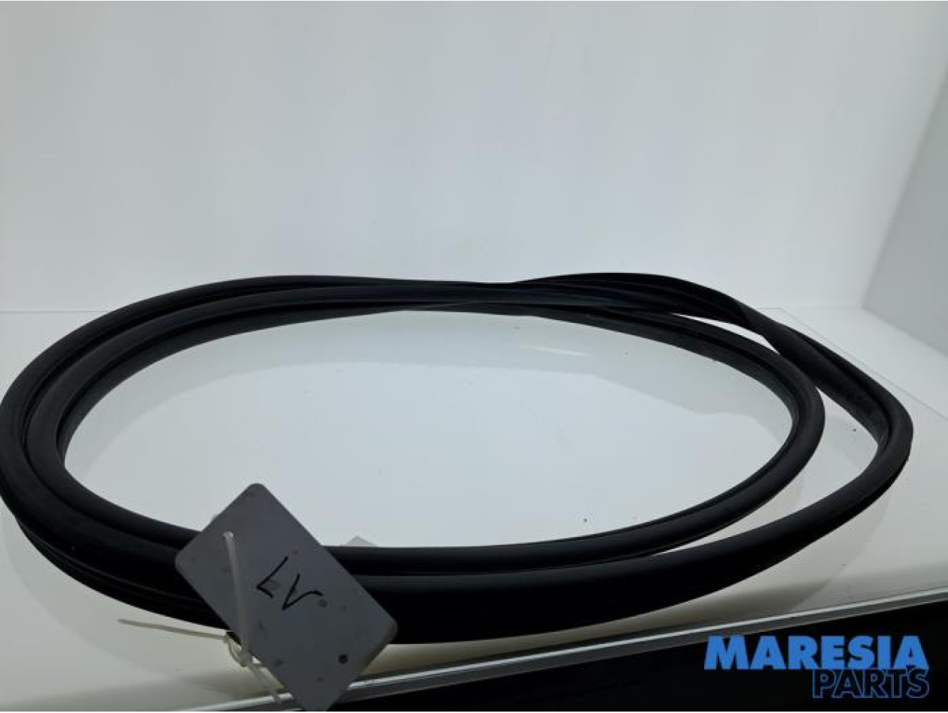 Opel - Combo - Door seal 2-door, left