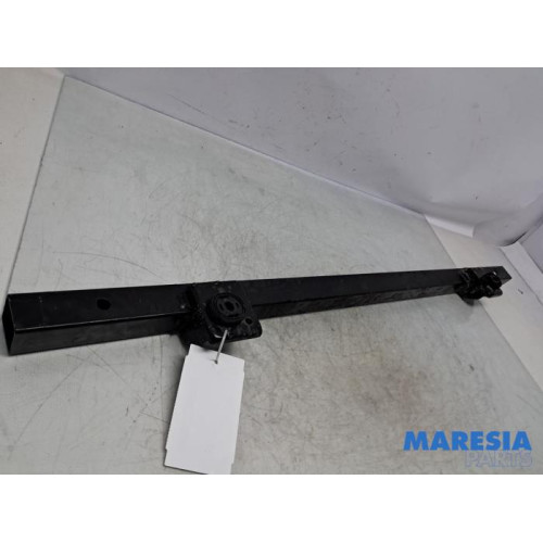 Opel - Combo - Radiateurbalk