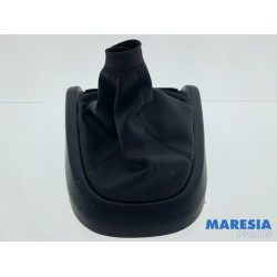 Opel - Combo - Versnellingspookhoes