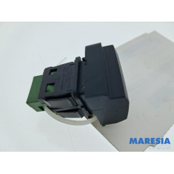 Peugeot - 2008 - Central locking switch