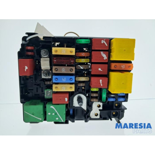 Peugeot - 2008 - Sicherungskasten