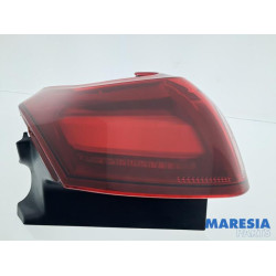Peugeot - 2008 - Taillight, right