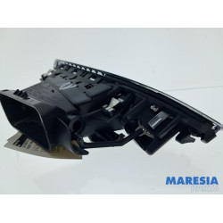 Peugeot - 2008 - Dashboard vent