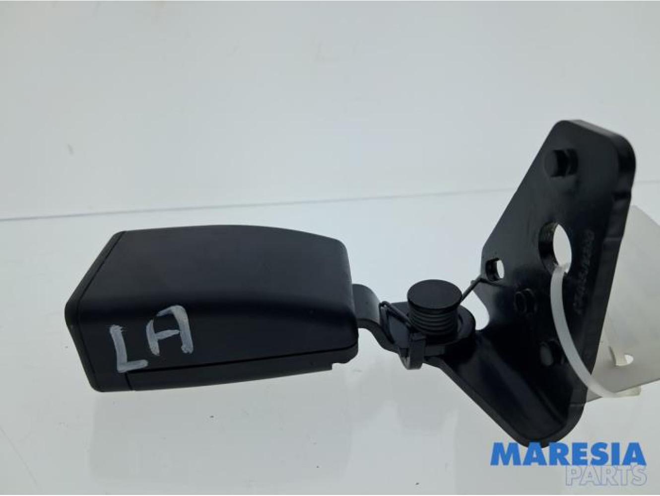 Peugeot - 2008 - Veiligheidsgordel Insteek links-achter