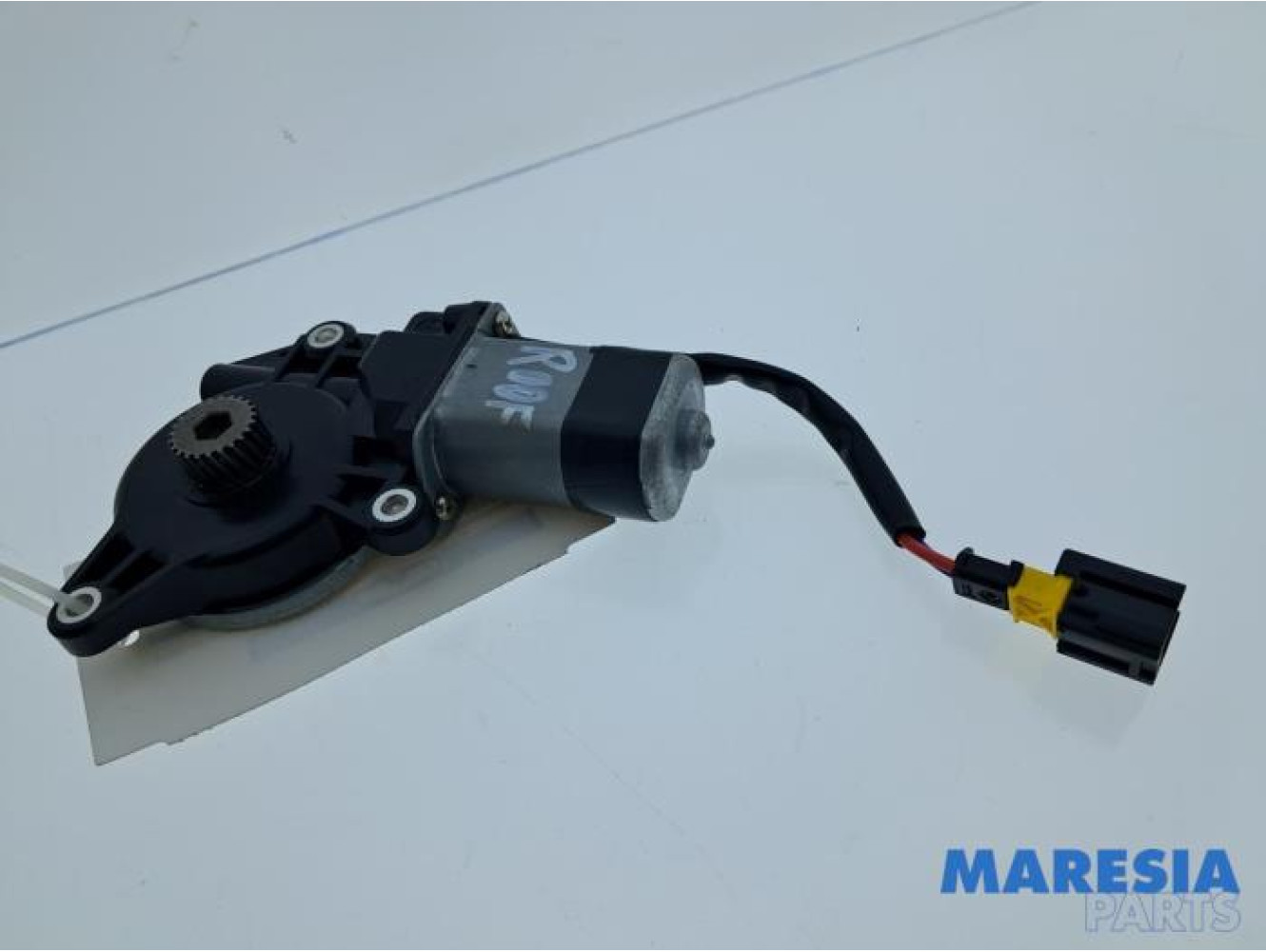 Peugeot - 2008 - Schuifdak Motor