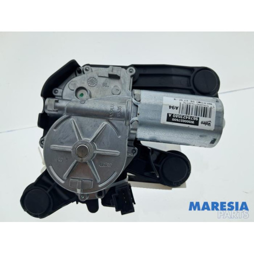 Peugeot - 2008 - Scheibenwischermotor hinten