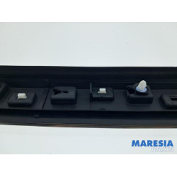 Peugeot - 2008 - Sierstrip