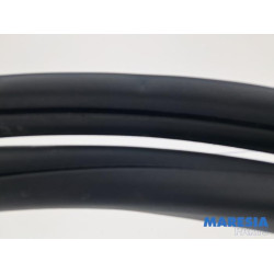Peugeot - 2008 - Front door seal 4-door, left