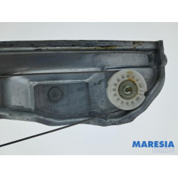 Peugeot - 2008 - Window mechanism 4-door, front left