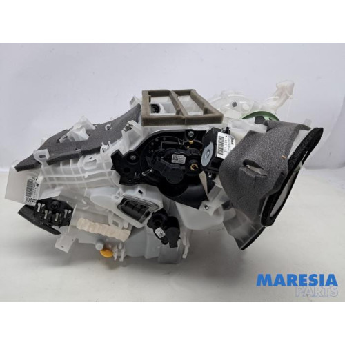 Peugeot - 2008 - Heizgehäuse