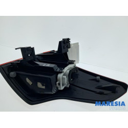 Citroen - C4 Picasso - Feu arrière gauche