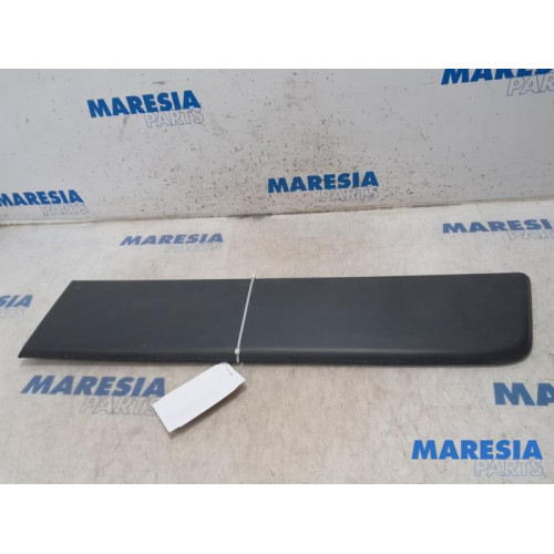 Fiat - Ducato - Zierleiste