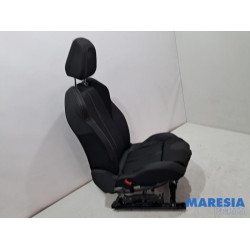 Peugeot - 3008 - Sitz links