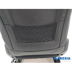 Peugeot - 3008 - Sitz links