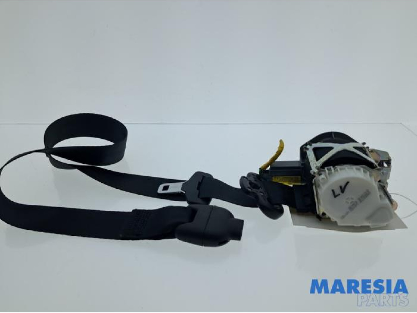 Fiat - 500 - Front seatbelt, left