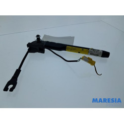 Fiat - 500 - Gordelspanner links