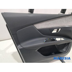 Peugeot - 3008 - Türverkleidung 4-türig links vorne