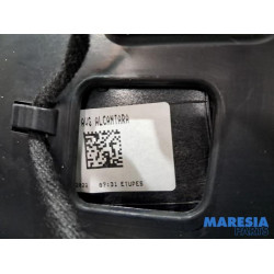 Peugeot - 3008 - Türverkleidung 4-türig links vorne