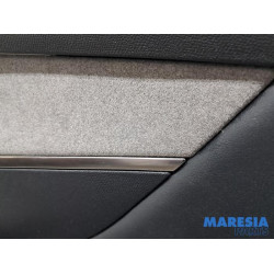 Peugeot - 3008 - Front door trim 4-door, right