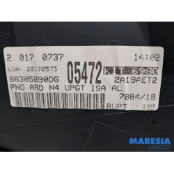 Peugeot - 3008 - Portierbekleding 4Deurs rechts-achter