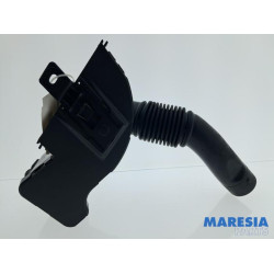 Peugeot - 208 - Air funnel