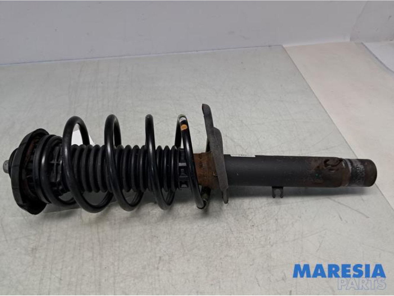 Peugeot - 208 - Barre amortisseur avant droit