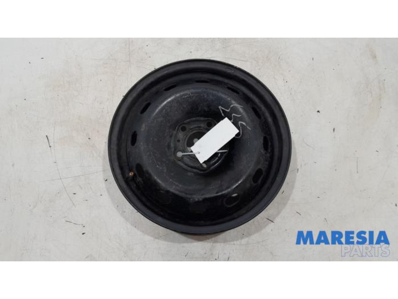 Renault - Trafic - Wheel