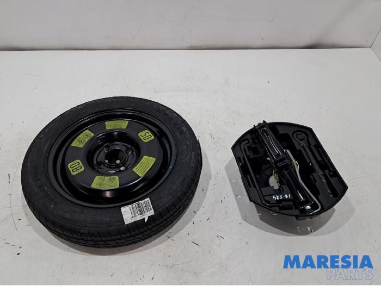 Citroen - C3 - Krikset + reservewiel