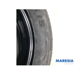 Citroen - C3 - Krikset + reservewiel