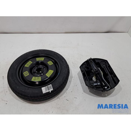 Citroen - C3 - Krikset + reservewiel