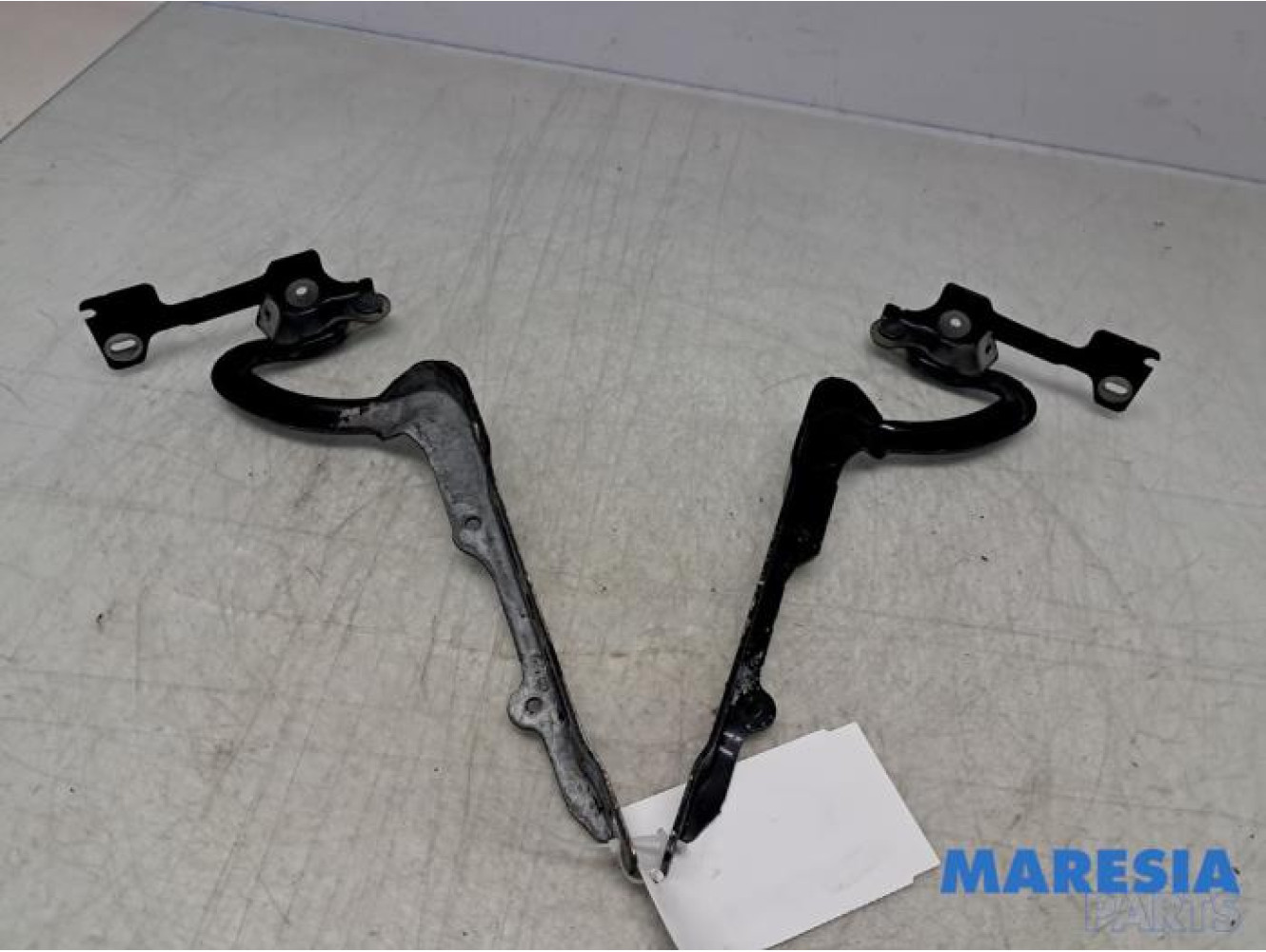 Peugeot - 208 - Charnière capot