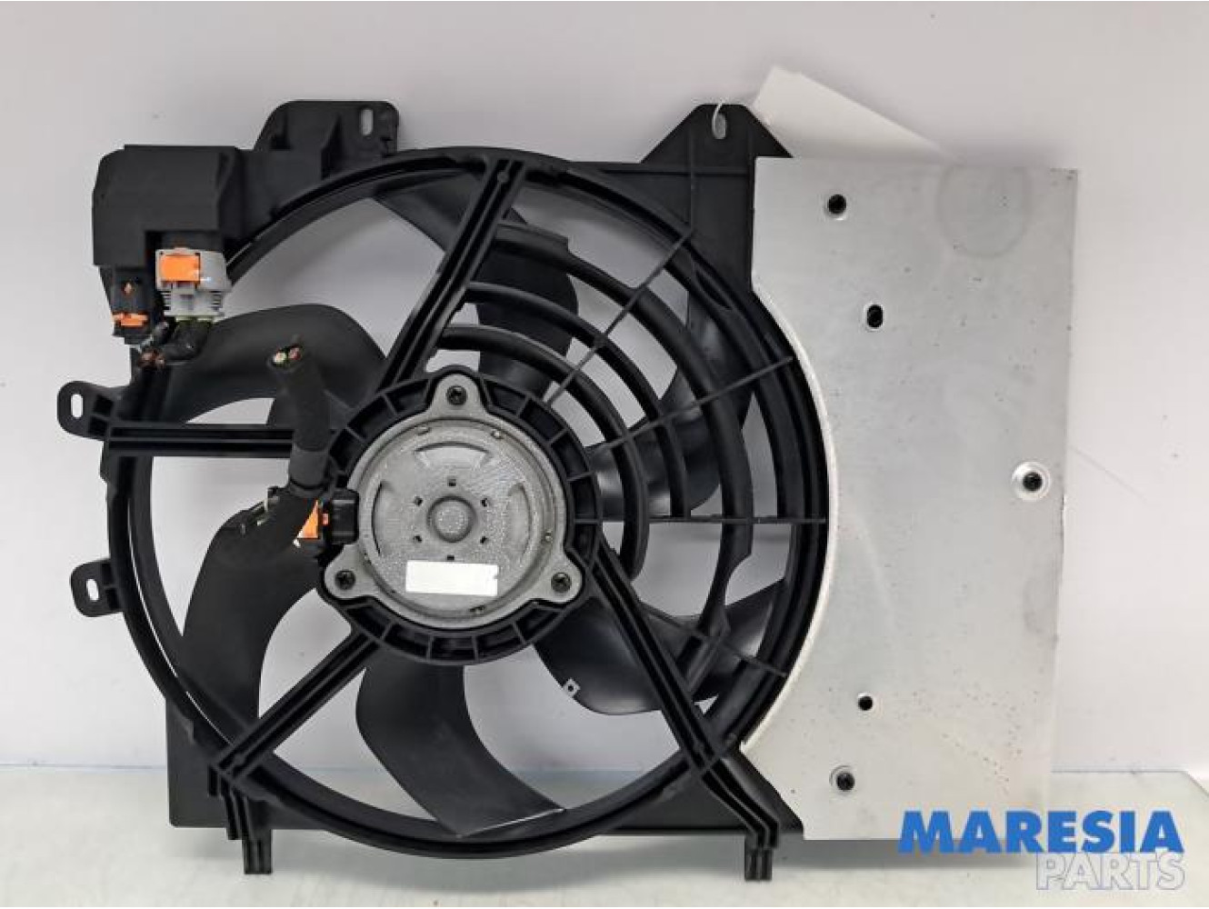 Peugeot - 208 - Fan motor