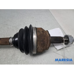 Lancia - Delta - Front drive shaft, right