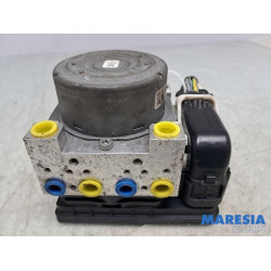 Peugeot - 2008 - ABS Pomp