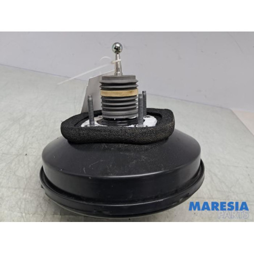 Peugeot - 2008 - Brake servo