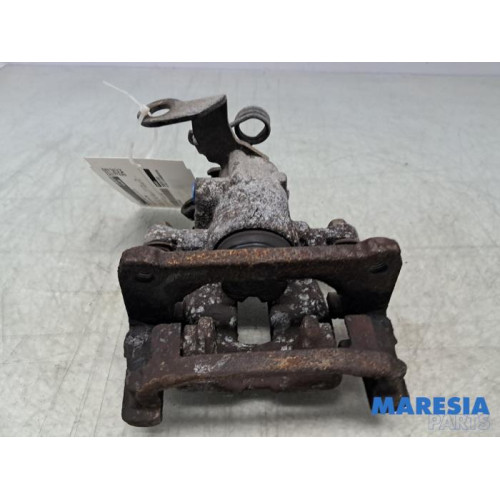 Lancia - Delta - Rear brake calliper, right