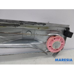 Lancia - Delta - Rear door window mechanism 4-door, left