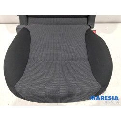 Peugeot - Partner - Sitz rechts