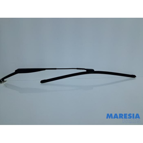 Lancia - Delta - Ruitenwisserarm voor