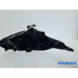 Peugeot - 208 - Koplamp links