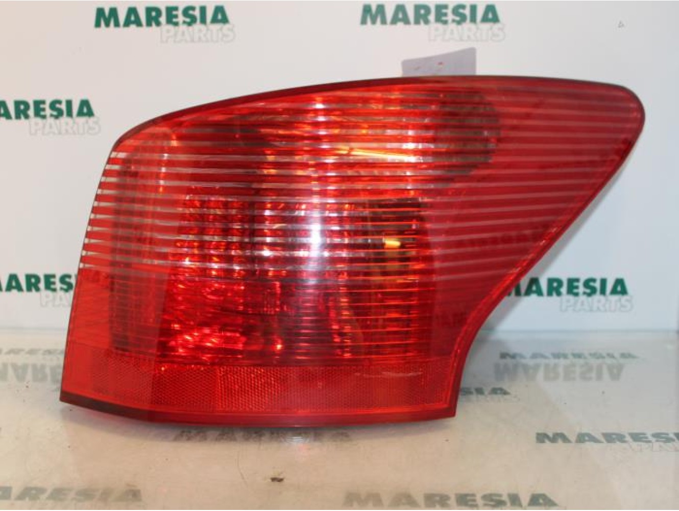 Peugeot - 407 - Taillight, right