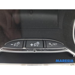 Peugeot - 208 - Instrument panel