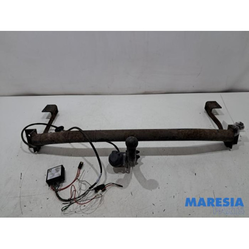 Peugeot - Partner - Towbar
