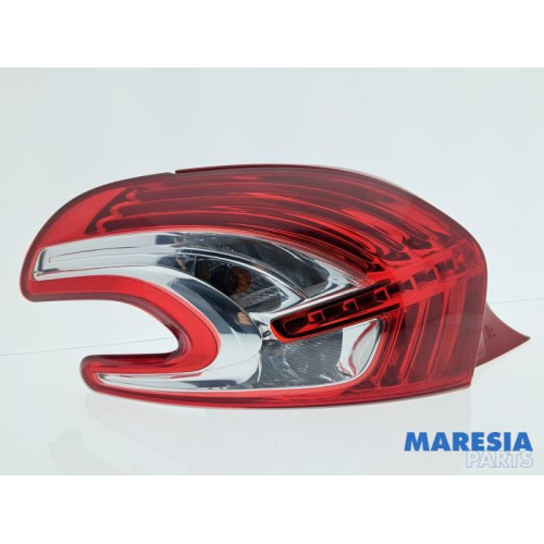 Peugeot - 208 - Achterlicht links