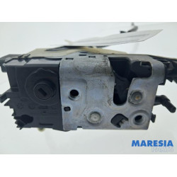 Peugeot - 208 - Front door lock mechanism 4-door, right