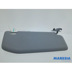 Peugeot - 208 - Sun visor