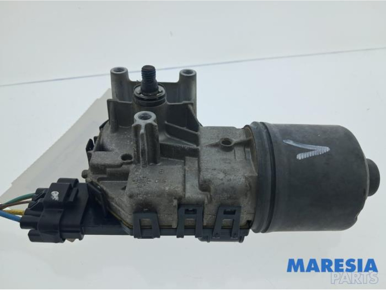 Peugeot - 208 - Ruitenwissermotor voor