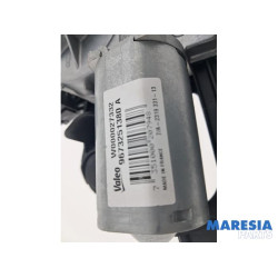 Peugeot - 208 - Ruitenwissermotor achter